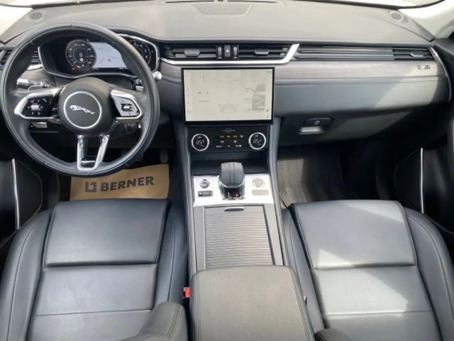 Jaguar F-Pace AWD P400e