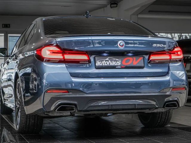 BMW 530 530e M-Sport Sedan