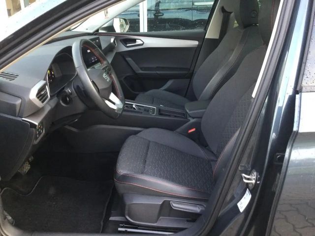 Seat Leon 1.5 eTSI FR-lijn Sportstourer