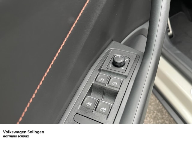 Volkswagen T-Roc 1.5 TSI Cabriolet Plus R-Line