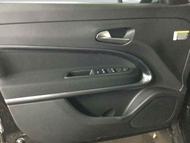 Fiat 600e Red 115 kW, 5-türig (Strom)