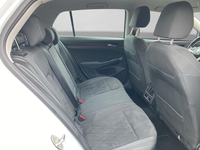 Volkswagen Golf 1.4 TSI Style eHybrid