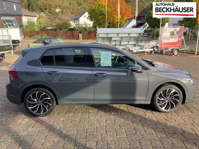 Volkswagen Golf Golf VIII Life