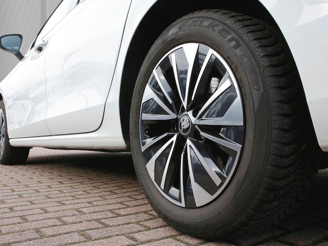 Skoda Superb 2.0 TDI Combi Selection