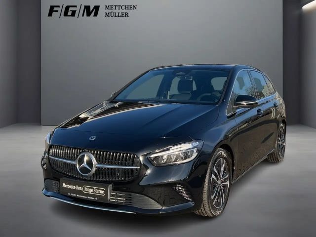 Mercedes-Benz B 250 4MATIC Progressive Sedan