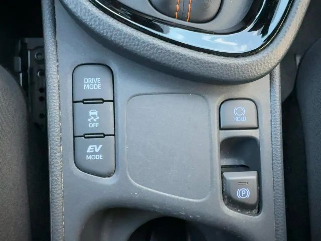 Toyota Yaris Cross 1.5 Spicy Edi Klima Kamera Sitzhzg