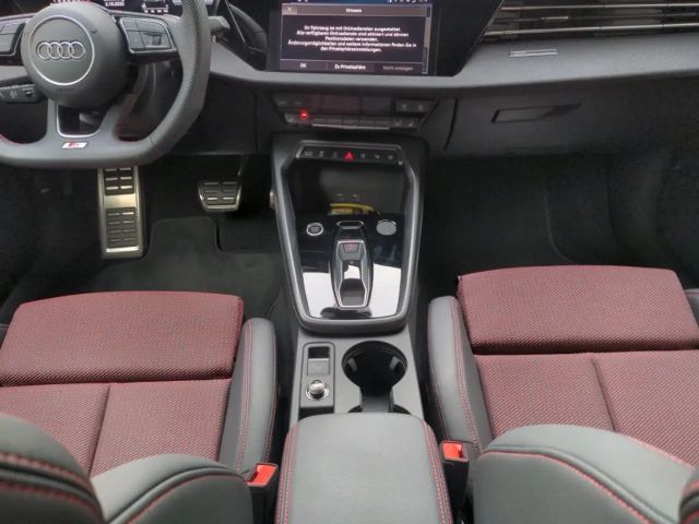 Audi A3 30 TFSI S-Tronic Sedan Sportback