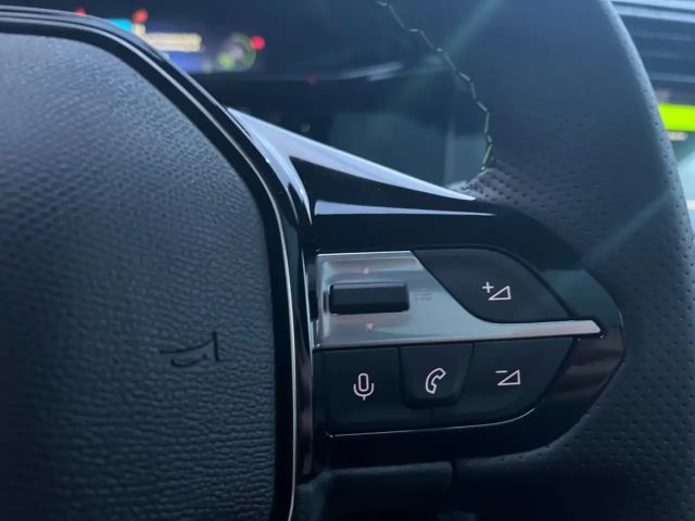 Peugeot 408 GT-Line Hybrid