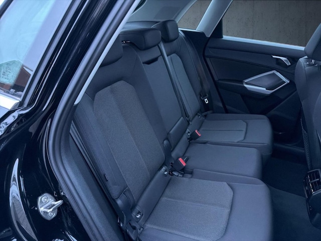 Audi Q3 35 TFSI S-Tronic