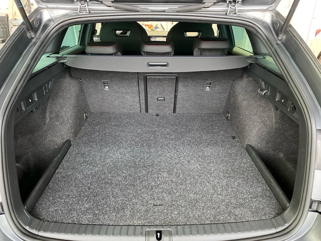 Skoda Octavia Combi RS iV