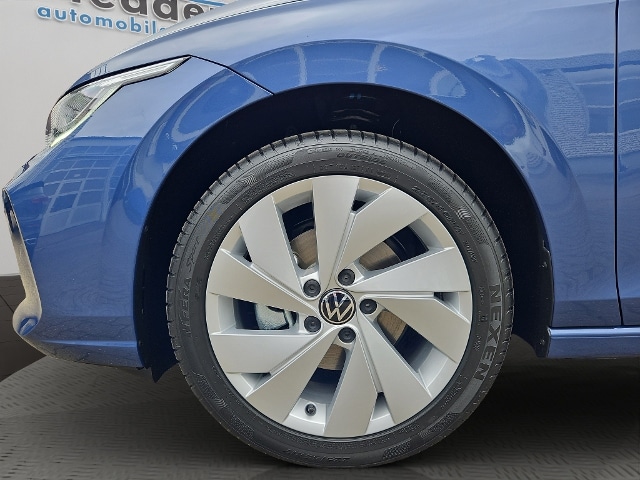 Volkswagen Golf 1.5 TSI Golf VIII