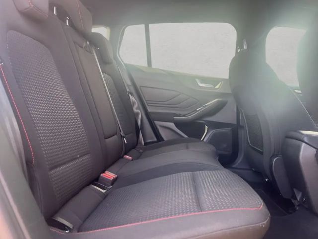 Ford Focus ST Line Wagon