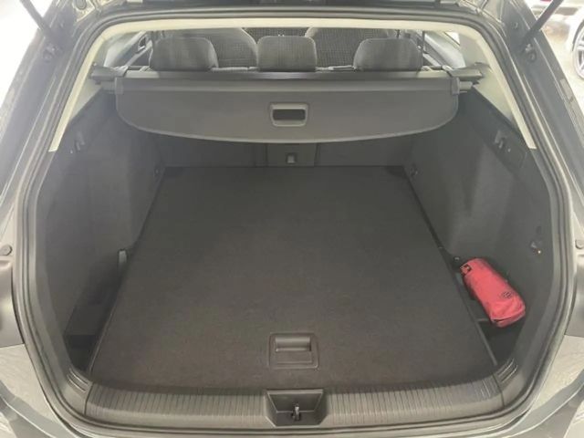 Volkswagen Golf Golf VIII Life Variant