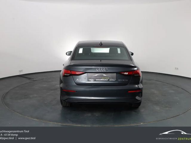 Audi A3 30 TFSI Sedan
