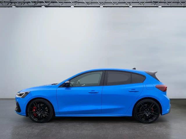 Ford Focus EcoBoost ST Line