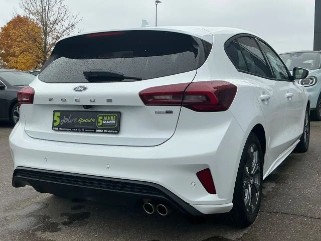 Ford Focus EcoBoost ST Line