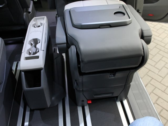 Volkswagen Multivan 2.0 TDI DSG T7