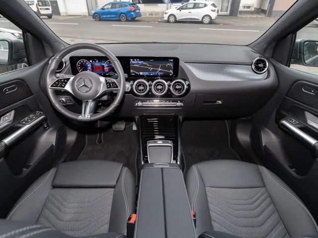 Mercedes-Benz B 180 W-Paket ParkAss. LED SpurH el.Heck LM KAM