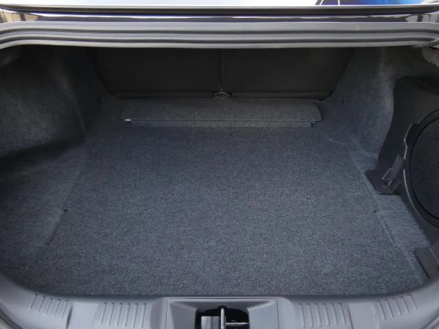 Ford Mustang Fastback GT 5.0 V8