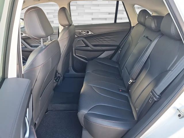 MG HS Luxury