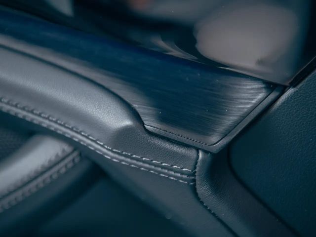 Porsche Panamera 4 E-Hybrid