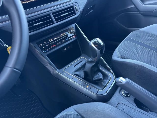 Volkswagen Polo Style