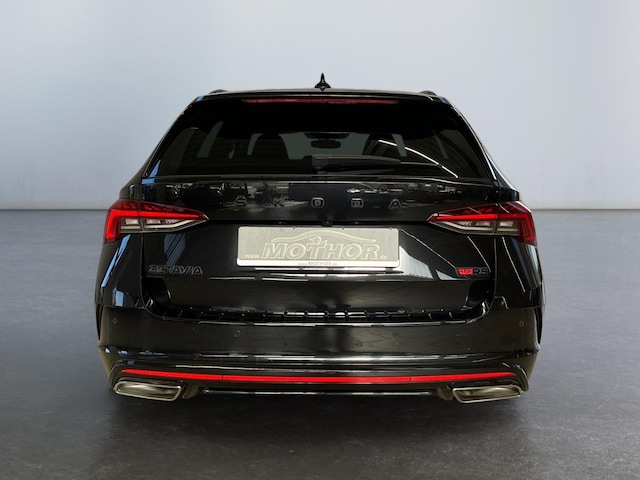 Skoda Octavia 2.0 TSI Combi RS