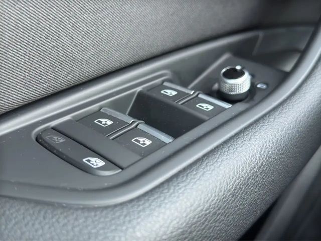 Audi A4 40 TFSI Quattro S-Tronic