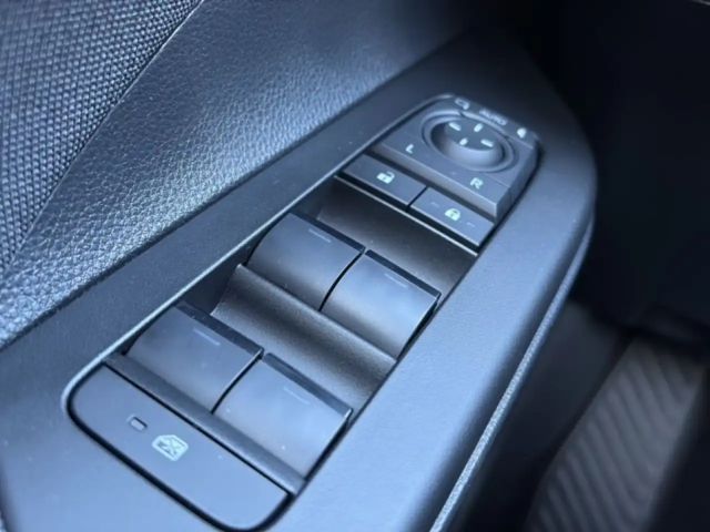 Toyota C-HR Hybride Team D