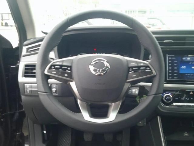 SsangYong Korando Style 1.5T 6 Gang, LED Scheinwerfer, Aluf. 18"
