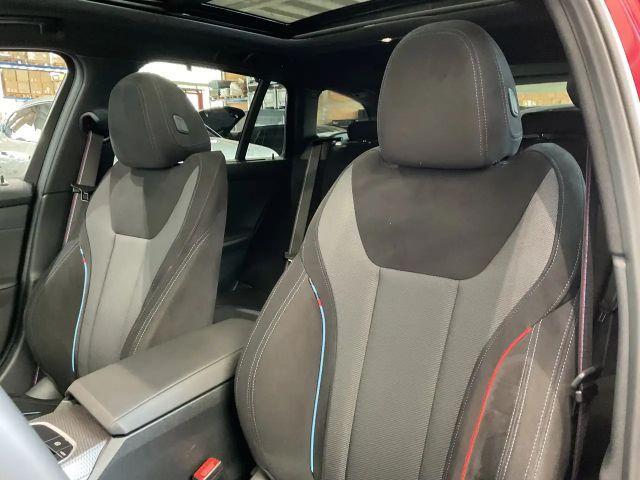 BMW 330 330e M-Sport xDrive