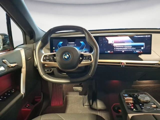BMW iX xDrive40