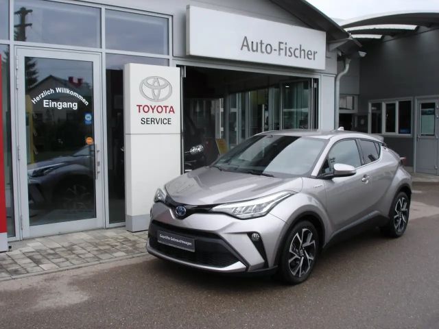 Toyota C-HR Hybride Team D