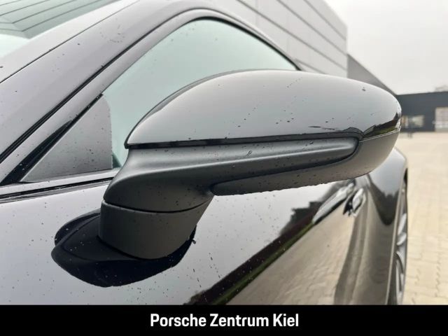 Porsche 992 Carrera Coupé