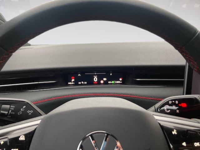 Volkswagen ID.7 340PS 4M NP.76T ACC.5J-G.WÄRMEPUMPE.AHK.AREA-VIEW.NAVI.HUD.LED.LKRD-HZ