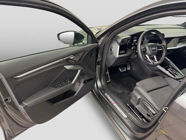 Audi A3 35 TFSI S-Line Sedan