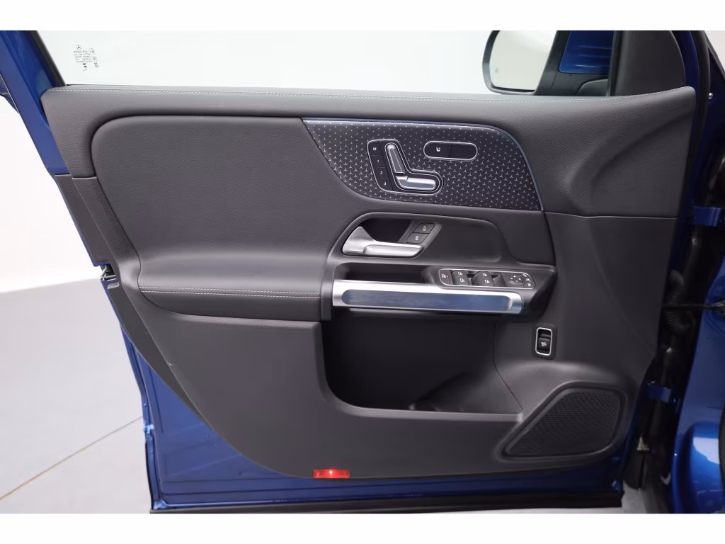 Mercedes-Benz EQB 300 4MATIC Progressive