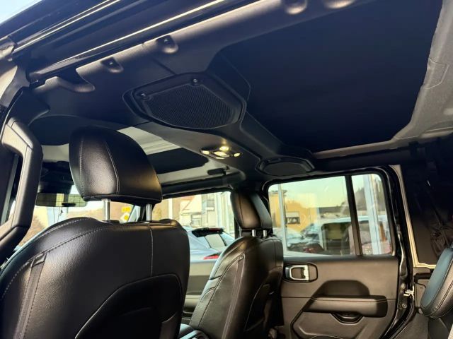 Jeep Wrangler 4xe Hybrid Sahara