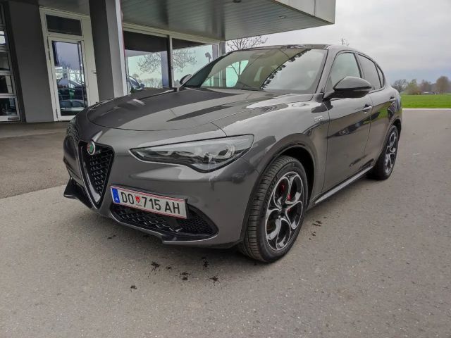 Alfa Romeo Stelvio AT8 Q4 Veloce
