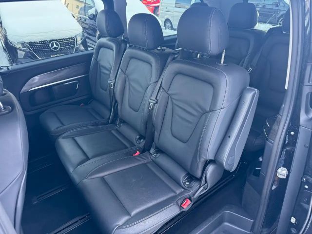 Mercedes-Benz V 300 4MATIC V 300 d
