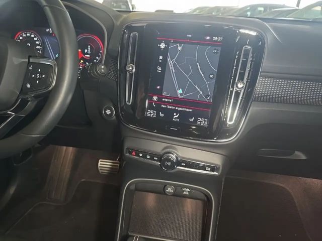 Volvo XC40 Dark Plus Recharge T5