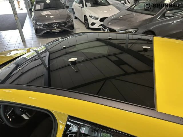 Mercedes-Benz A 220 4MATIC AMG Line