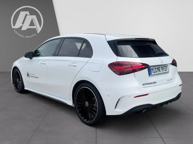 Mercedes-Benz A 180 AMG Line