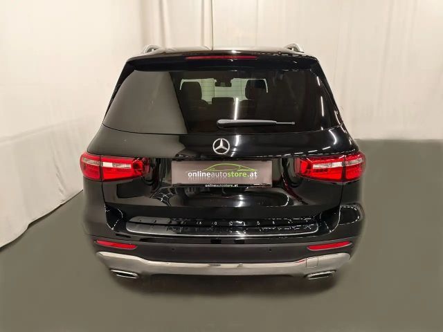 Mercedes-Benz GLB 200 4MATIC GLB 200 d