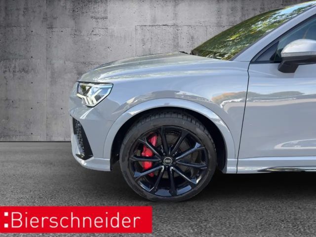 Audi RS Q3 Quattro