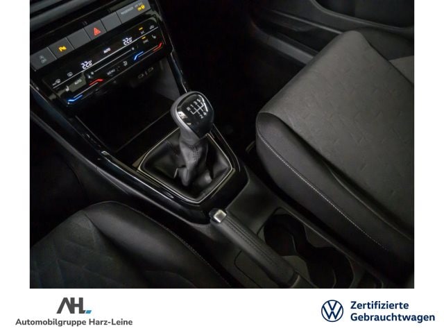 Volkswagen T-Cross TSI+ALU 17''+AHK+EINPARKHILFE+APP CONNECT+KLIMA+SITZHEIZUNG+LED