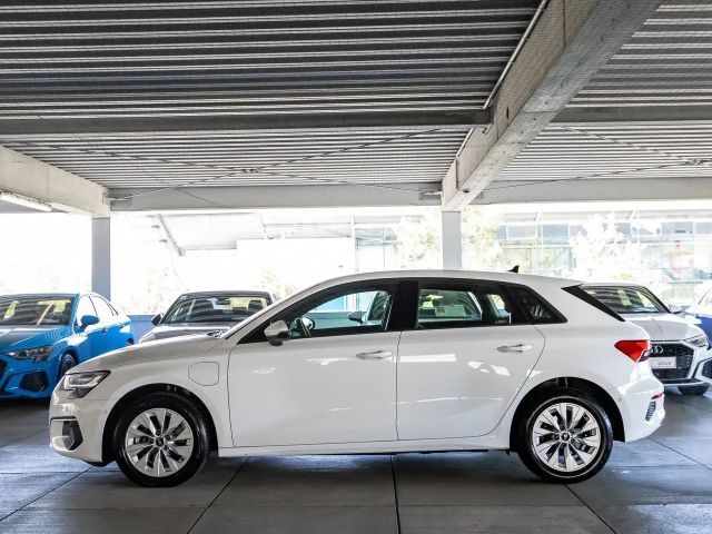 Audi A3 40 TFSI Hybride Sedan