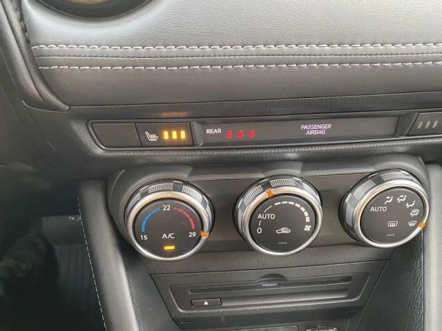 Mazda CX-3 Revolution