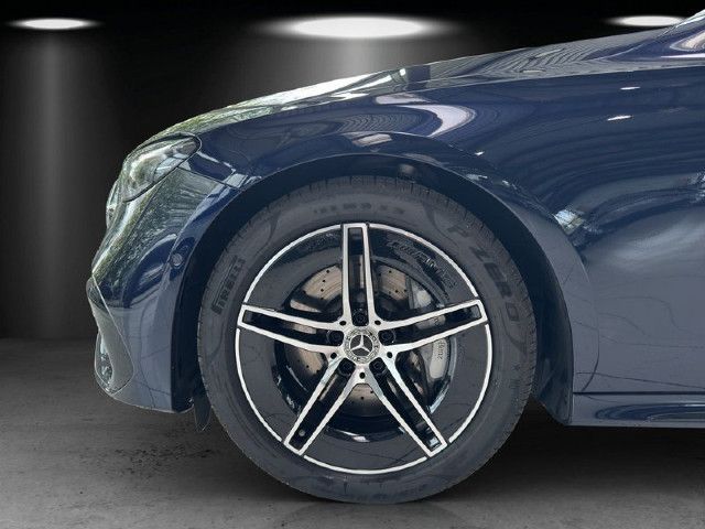 Mercedes-Benz E 200 AMG Line E 200 d Sedan