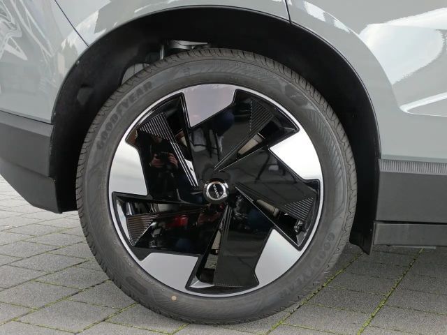 Volvo EX30 Extended range Plus Single motor